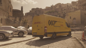 DHL_Bond25_2