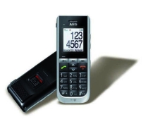 senior-phone-210.jpg